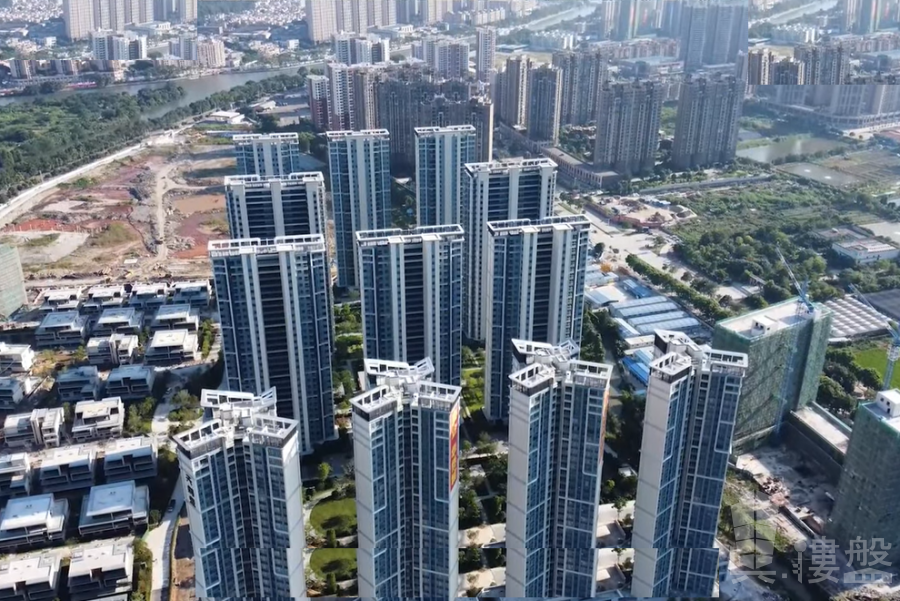 中山欢乐海岸天鹅堡，首期5万(减)，香港高铁45分钟直达，香港银行按揭，最新价单