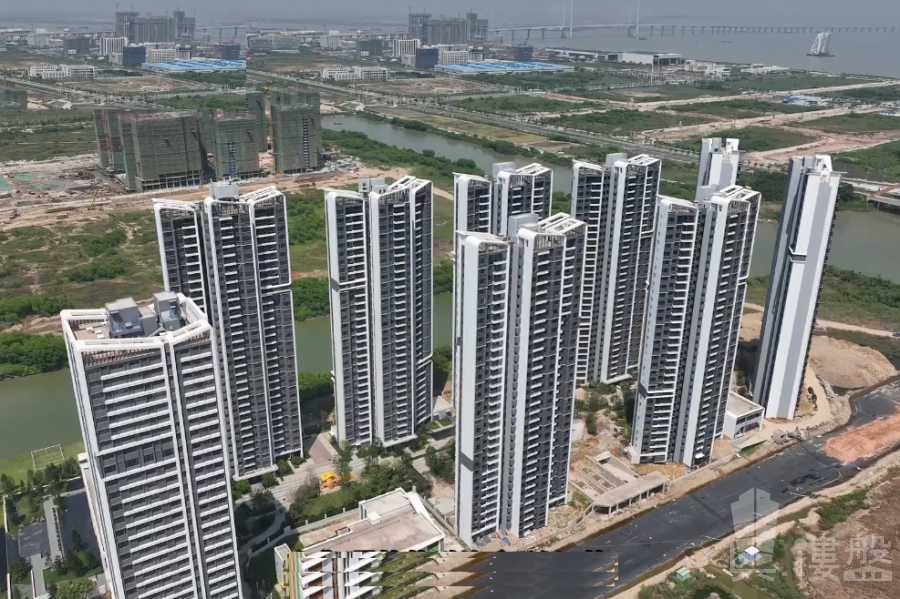 中山雅居乐湾际1号，深中通道30分钟到深圳，首期5万(减)，香港银行按揭，最新价单，免费中港VIP专车上门接载睇楼